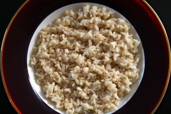 eenvoudige maar perfecte bruine rijst