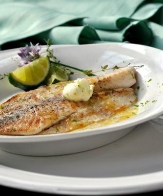 pan-aangebraden tilapia met chili limoenboter