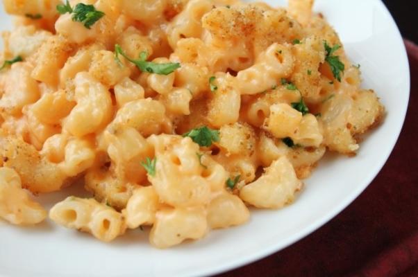 room-cheesy macaroni en kaas