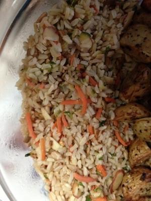 gezonde noot bruine rijst