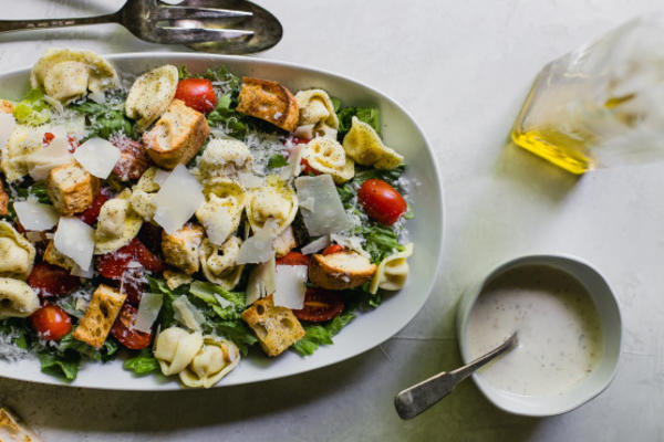 kittencal's caesar tortellini salade
