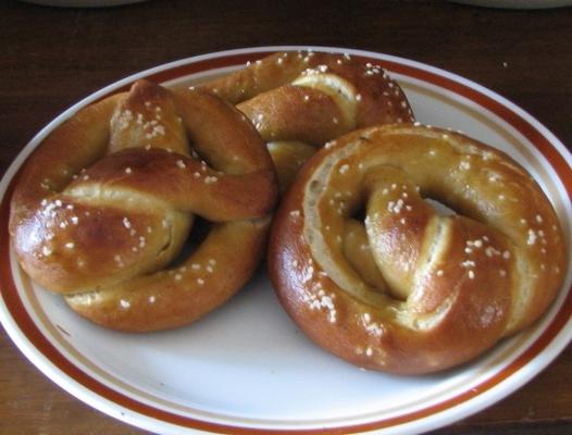 buddha's zachte pretzels (of krakeling broodjes)