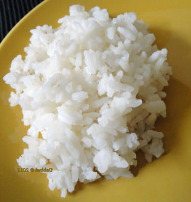 gestoomde witte rijst