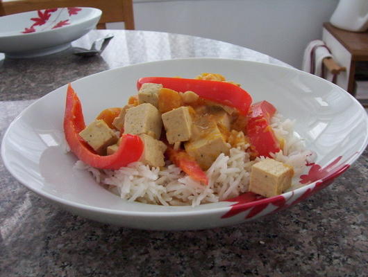 Thaise tofu en squashcurry