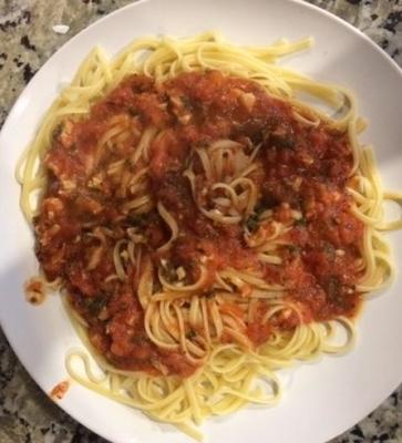 linguine met rode schelpdierensaus