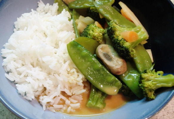 Thaise rode curry met groenten