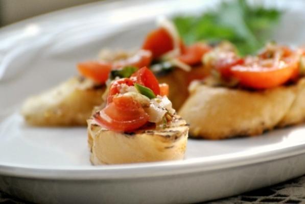 gegrilde tomaat bruschetta