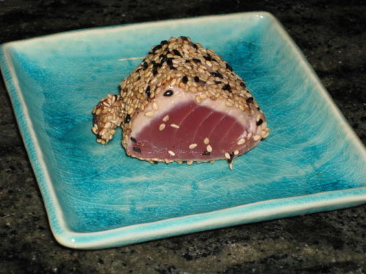 aangebraden tonijn met sesamkorst