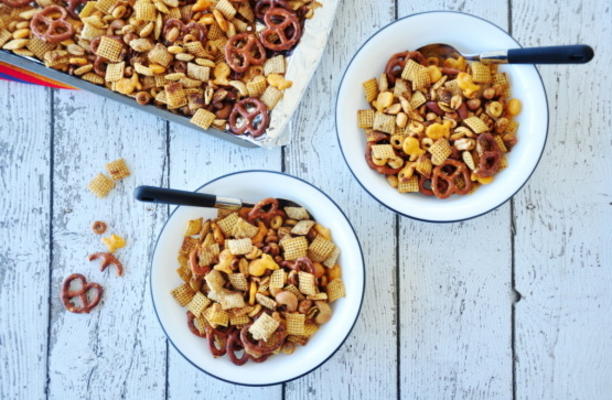 julie's extra speciale vakantie-chex-mix