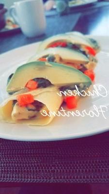 chicken florentine crepe (ihop's copycat)