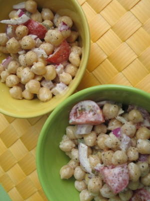 kikkererwten en tahini salade