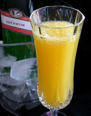 buck's fizz - champagne en oranje cocktail