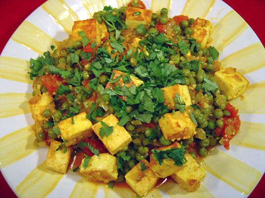 matar paneer - Indische erwten met paneer kaas