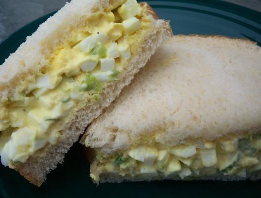 deviled eiersaladesandwiches