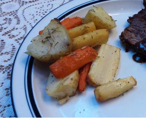 geroosterde aardappelen, pastinaken en wortels