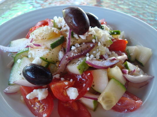 Grieks geïnspireerde salade