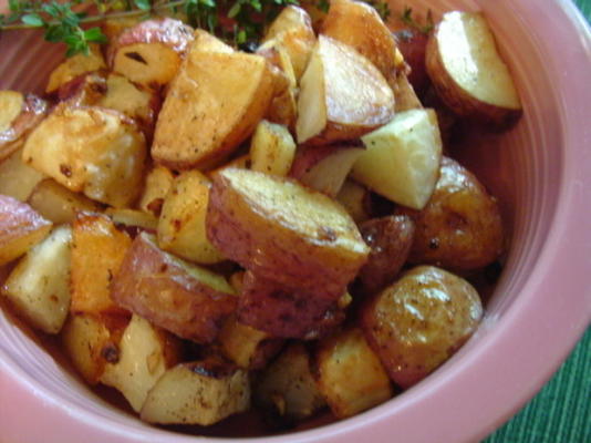 eenvoudige gegrilde rode aardappelen