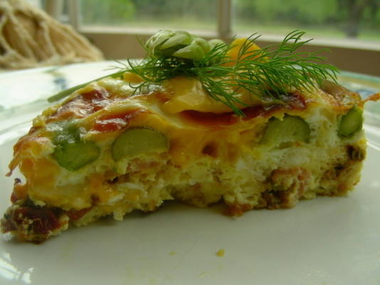 de quiche van het aspergepaddestoelbacon