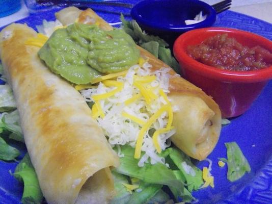 Kipflautas met stevige guacamole