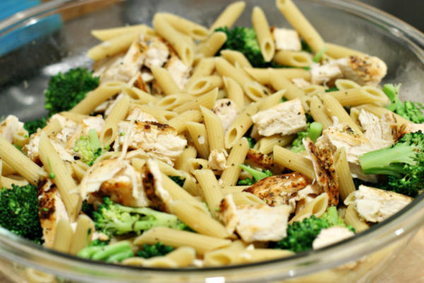 pasta met broccoli en knoflook