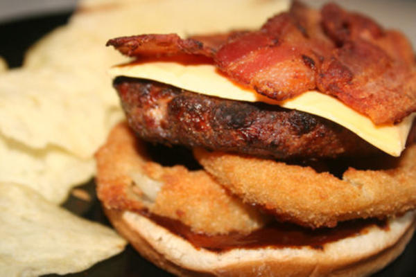 carls jr western bacon cheeseburger (copycat) door todd wilbur