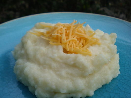 aardappelpuree met knoflook (landmethode van de kok)