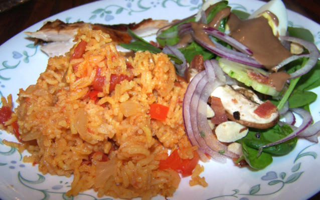 Mexicaanse saffraan rojo rijst