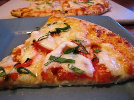 margherita pizza-topping