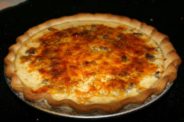 cheddar cheesy meat pie