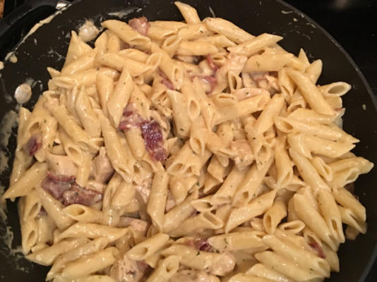 Cheddar bacon ranch chicken pasta