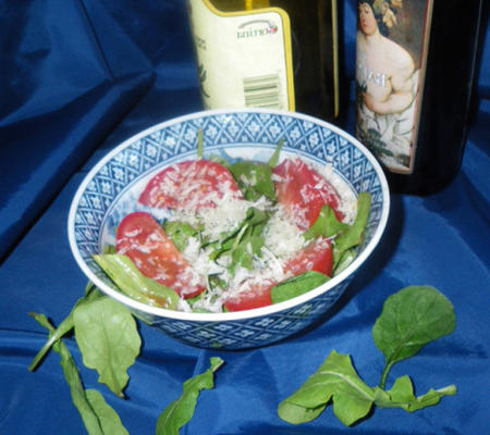 rucola (raket) en Parmezaanse salade