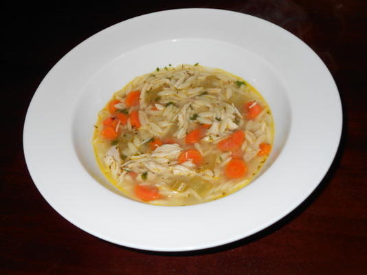 Orzo-soep met citroenkip