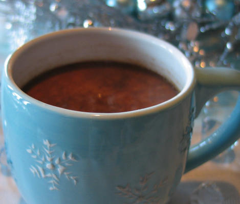 cafandeacute; a la russe (chocolademelk)