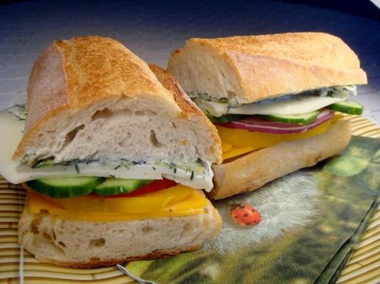 veggie salade sandwich