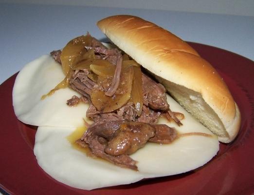 sandwiches met rundvlees au jus