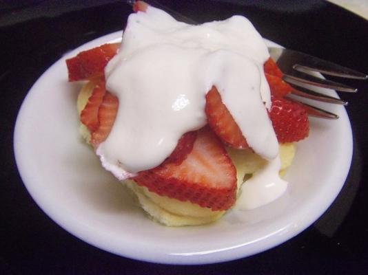 bessen, citroengestremde cakes (rachael ray)