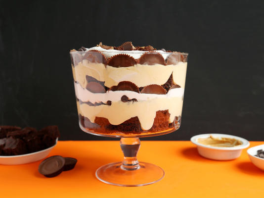pindakaas cup trifle