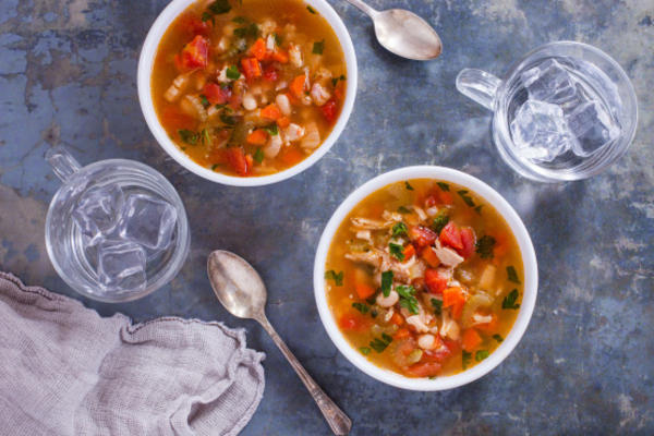 slowcooker kip, tomaat en witte bonensoep