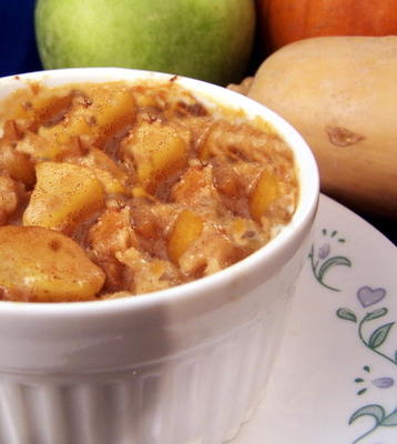 Apple 'n' haver ontbijtpudding