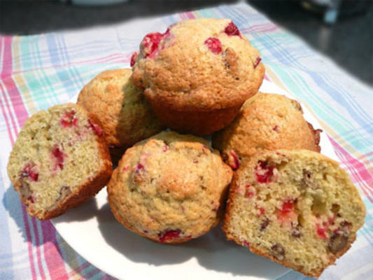 cape cod cranberry muffins