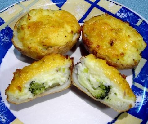 broccoli en kaas tweemaal gebakken aardappelen