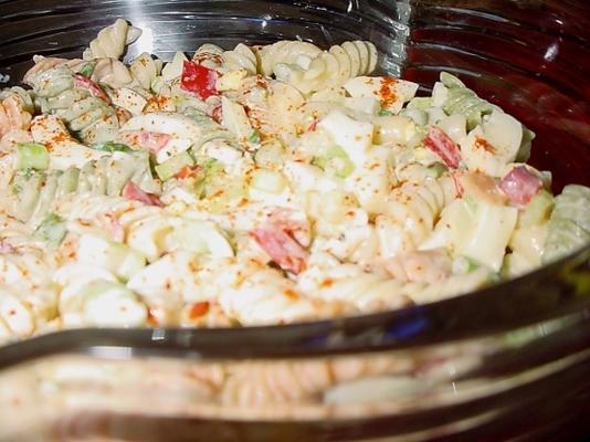 homestyle macaroni salade