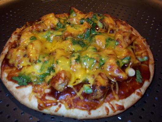 barbecue kip pizza