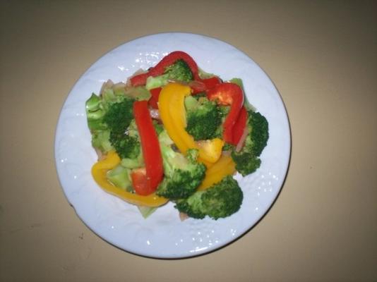broccoli en niet-scherpsmakende pepers