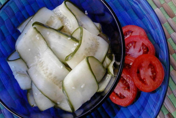 Aziatische komkommerslint salade van het gourmet tijdschrift