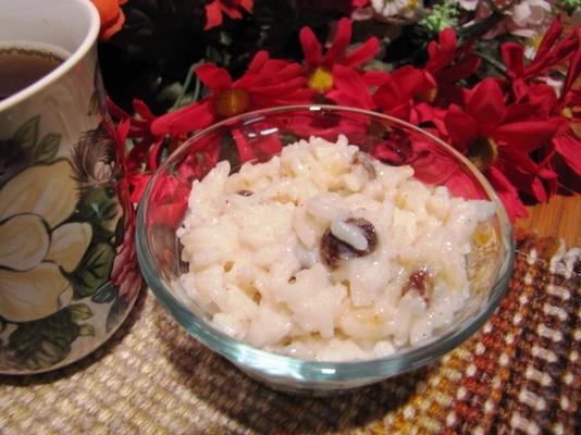roz bel laban (rijstpudding)