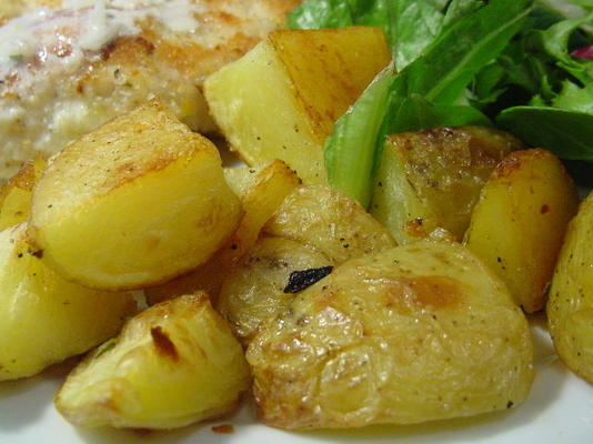geroosterde aardappelen met knoflook en rozemarijn