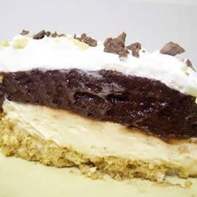 chocolaty peanutty pie