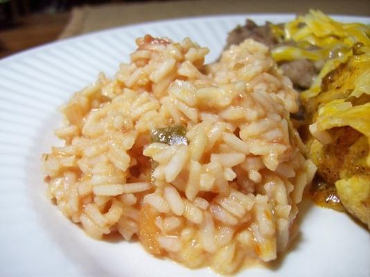 10 minuten kaasachtige Mexicaanse rijst