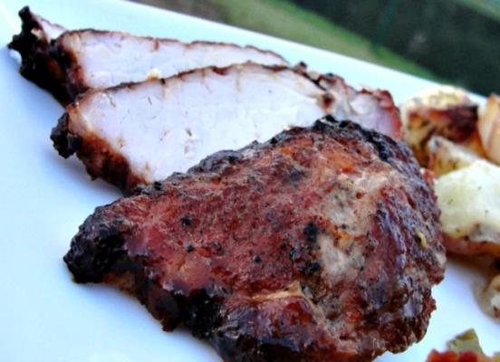 cajun gegrild varkenshaasje met bourbon-mosterd glazuur